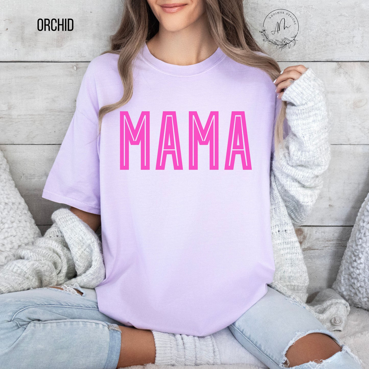 Minimalist MAMA Tee
