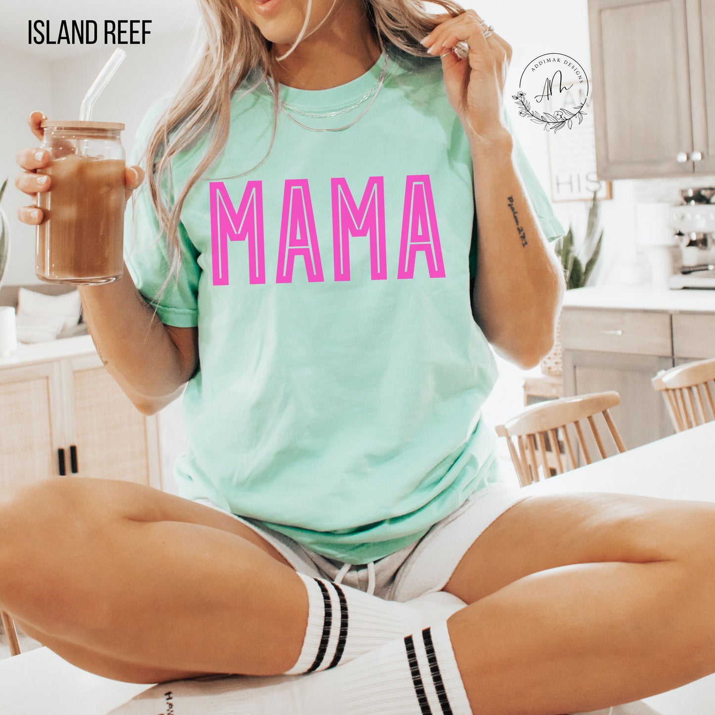 Minimalist MAMA Tee