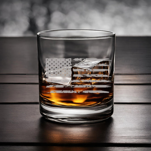 American Flag Whiskey Bar Glass, Best Man, Father's Day Gift, Groomsmen Proposal, Gift for Dad, Whiskey Connoisseur, Rocks Glass
